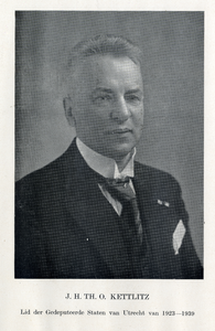 105296 Portret van J.H.Th.O. Kettlitz, geboren 1870, wethouder van Utrecht (1915-1923), lid van Gedeputeerde Staten van ...